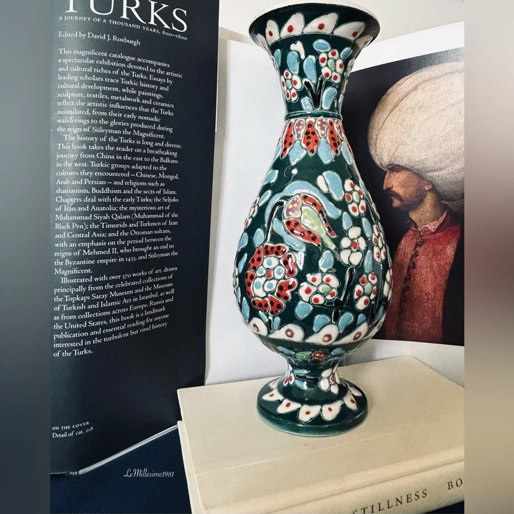 Vintage Kütahya Vase Art Turkish Pottery Vase - Picture 1 of 5